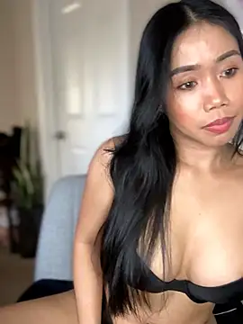 Snapshot of JazzieXo chatting on 03.03.26 JazzieXo online show from 03.03.26