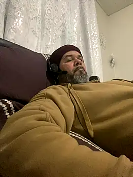 Cristian-Brayan online show from 11.26.25