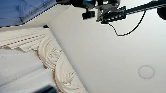 sarita loven online show from 03.04.26