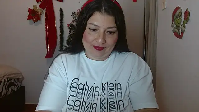 Snapshot of Victoriaevans1 chatting on 12.16.24 Victoriaevans1 online show from 12.16.24