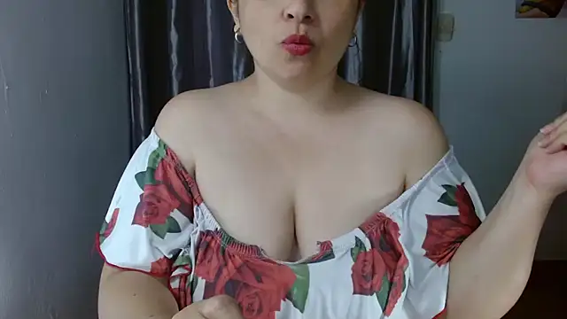 Victoriaevans1 online show from 11.09.25