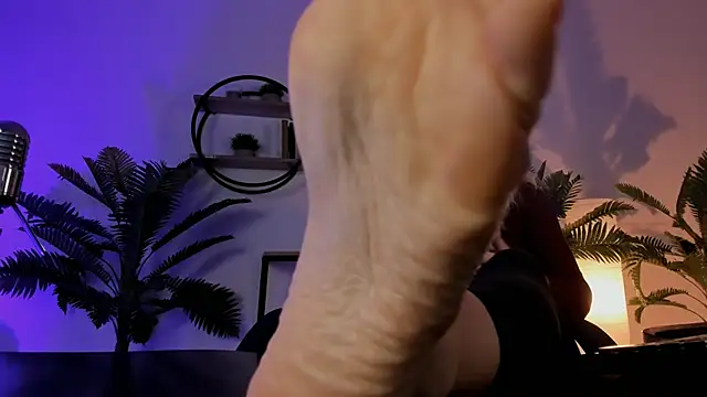 RebeccaMartinez online show from 12.28.24