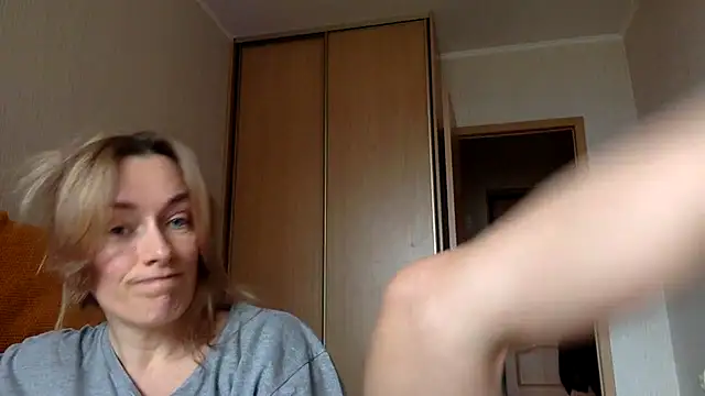 RebeccaMartinez online show from 03.14.25