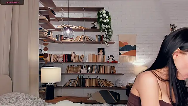 Snapshot of Riskyproject chatting on 01.25.25 Riskyproject online show from 01.25.25