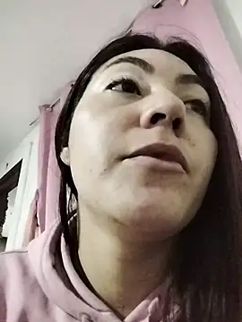 katha steele  online show from 01.12.26