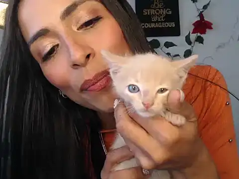 Liamiler01  online show from 12.12.24