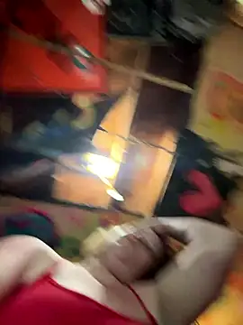 TrashleyRosebud online show from 01.12.26