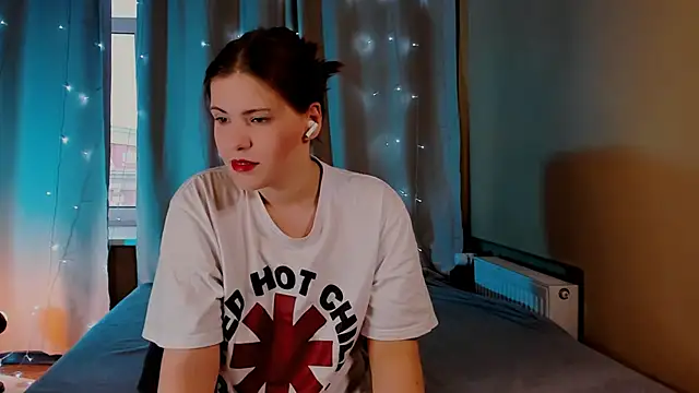 Erika Fix online show from 04.17.26