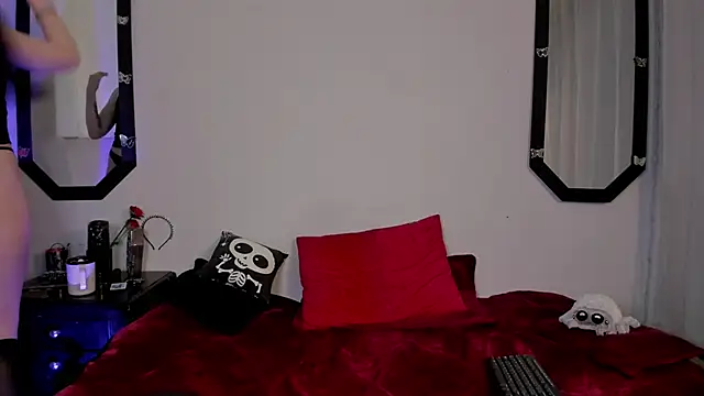 Amy Aloqua online show from 02.25.26