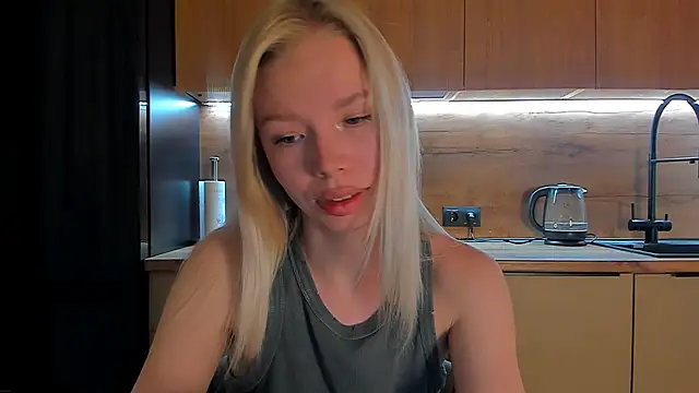 Olivia Bells online show from 05.07.26