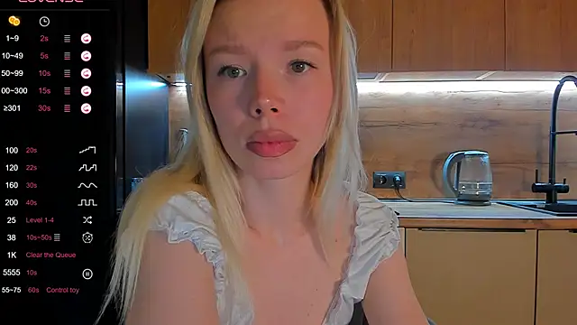 Olivia Bells online show from 06.03.26