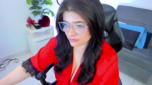 BellaFlaming online show from 02.19.25