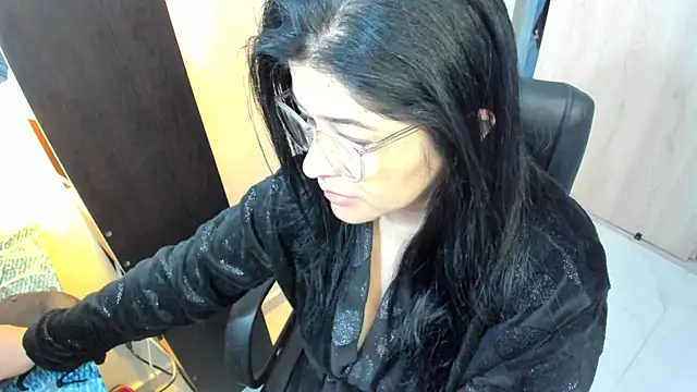 BellaFlaming online show from 05.21.26