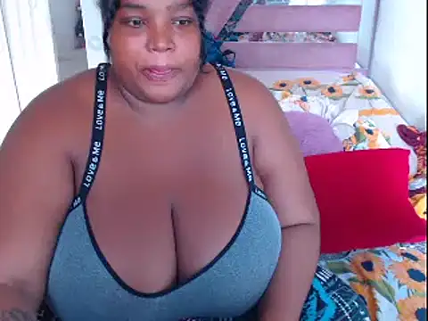 chocolatehot04 online show from 02.14.25