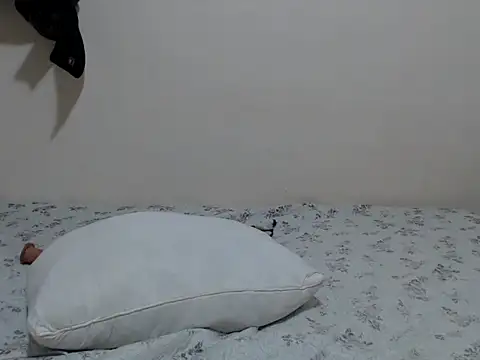 -Marivalda- online show from 02.22.25