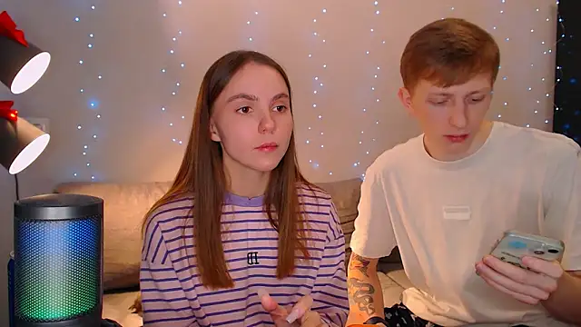 juliaanddima online show from 12.22.24