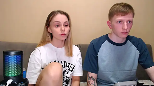 juliaanddima online show from 03.20.26