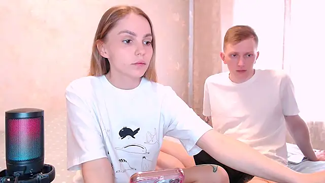 juliaanddima online show from 06.08.26