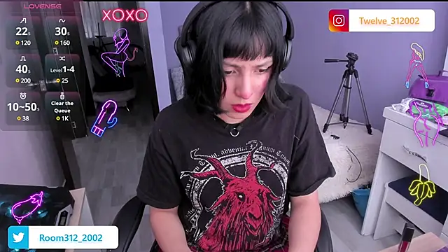 Room312  online show from 01.03.25