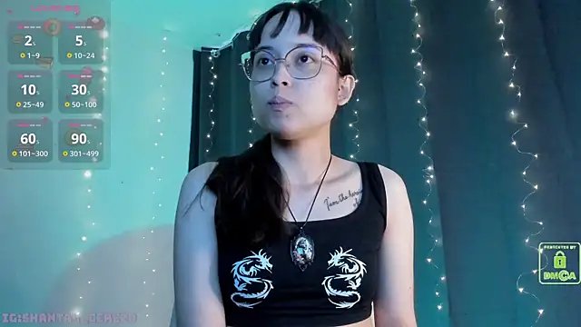 Snapshot of shantalc3rezo chatting on 12.27.24 shantalc3rezo online show from 12.27.24