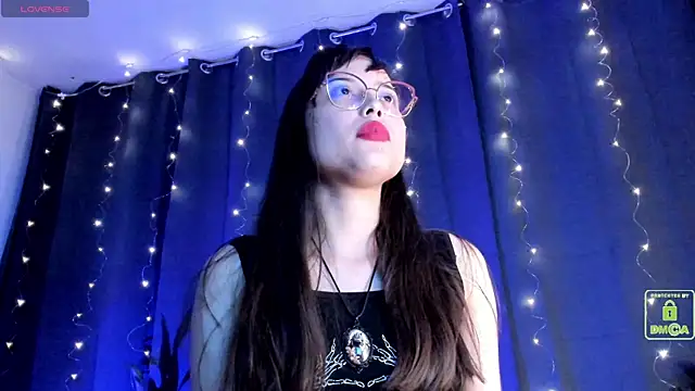 Snapshot of shantalc3rezo chatting on 01.08.25 shantalc3rezo online show from 01.08.25