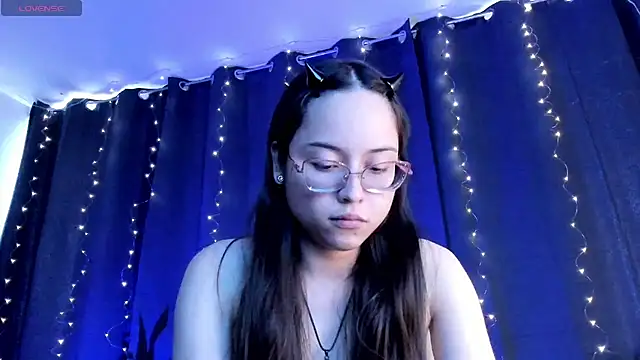 Snapshot of shantalc3rezo chatting on 01.11.25 shantalc3rezo online show from 01.11.25