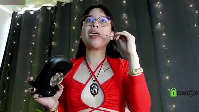 Snapshot of shantalc3rezo chatting on 01.14.25 shantalc3rezo online show from 01.14.25
