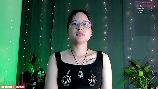 Snapshot of shantalc3rezo chatting on 02.05.25 shantalc3rezo online show from 02.05.25