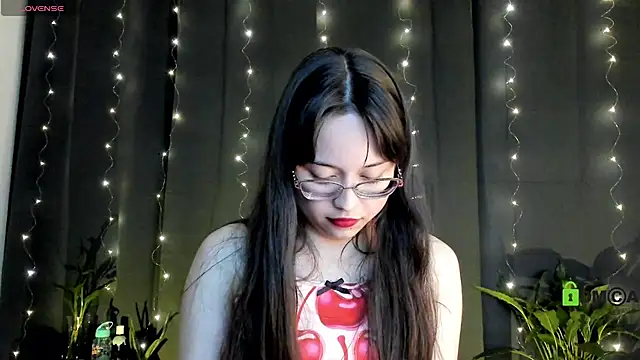 Snapshot of shantalc3rezo chatting on 02.12.25 shantalc3rezo online show from 02.12.25