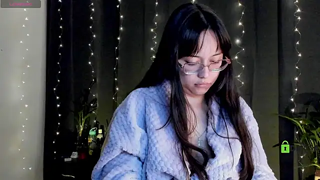 Snapshot of shantalc3rezo chatting on 02.16.25 shantalc3rezo online show from 02.16.25