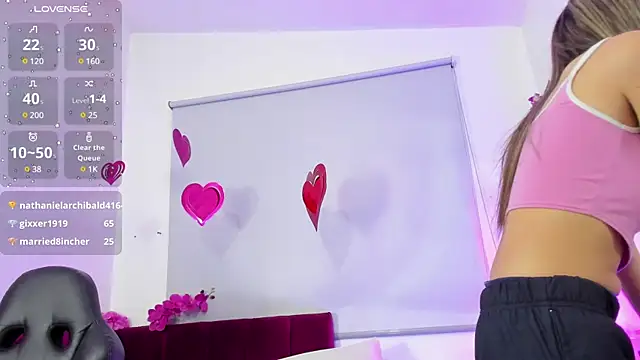 mia thompsonn  online show from 03.20.25