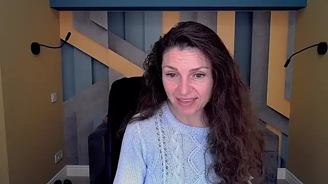 EllaLong online show from 10.24.25