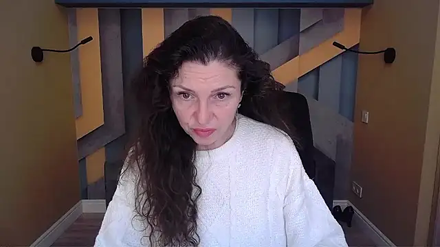 EllaLong online show from 01.14.26