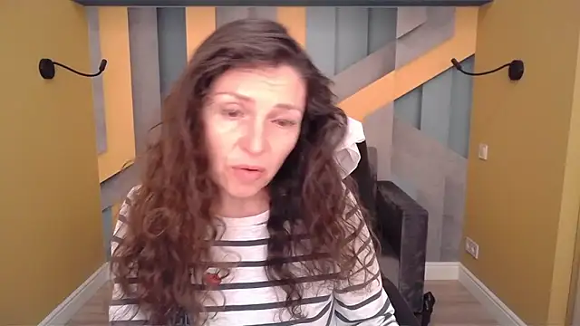 EllaLong online show from 04.12.26