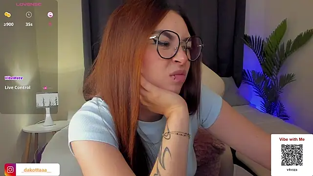 dakottaa  online show from 02.19.25