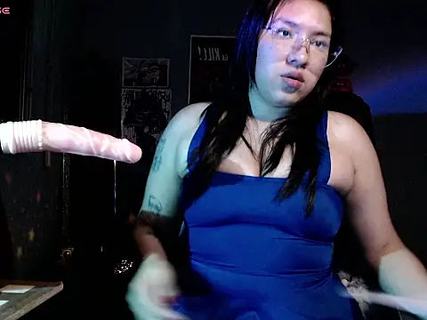 Snapshot of DanelyLopez chatting on 09.19.25 DanelyLopez online show from 09.19.25