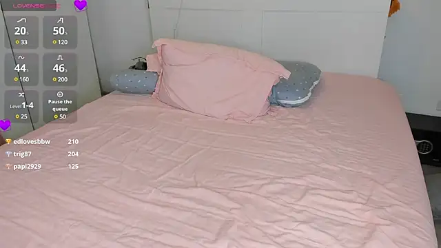 xonicxo online show from 12.09.24