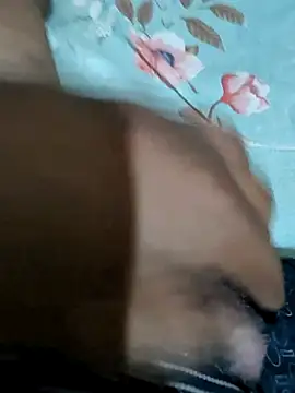 Snapshot of rodhathor chatting on 04.01.26 rodhathor online show from 04.01.26