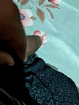 Snapshot of rodhathor chatting on 04.03.26 rodhathor online show from 04.03.26