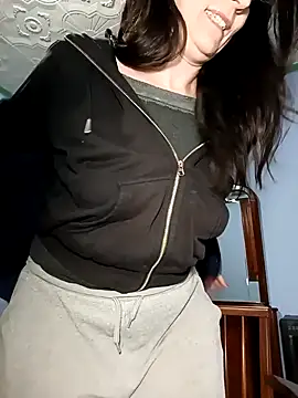 Snapshot of HAIRY_PUSSY_BIG chatting on 01.27.25 HAIRY PUSSY BIG online show from 01.27.25