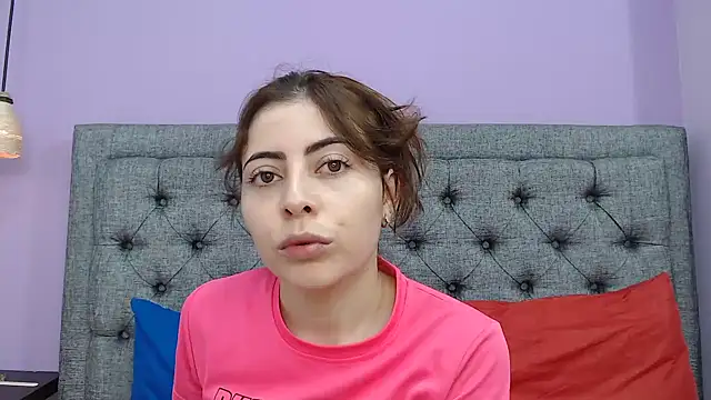 Snapshot of LilaSuni chatting on 12.16.24 LilaSuni online show from 12.16.24