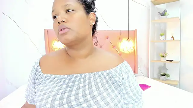 Belle Brunette online show from 10.20.25