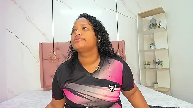 Belle Brunette online show from 03.07.26