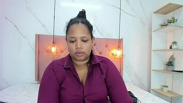 Belle Brunette online show from 05.23.26