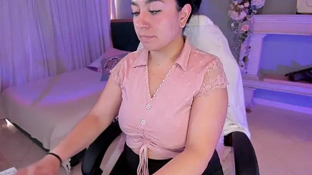 scarlet miller1 online show from 03.10.25