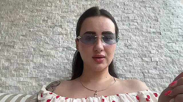 Snapshot of Svetta9966 chatting on 07.18.26 Svetta9966 online show from 07.18.26
