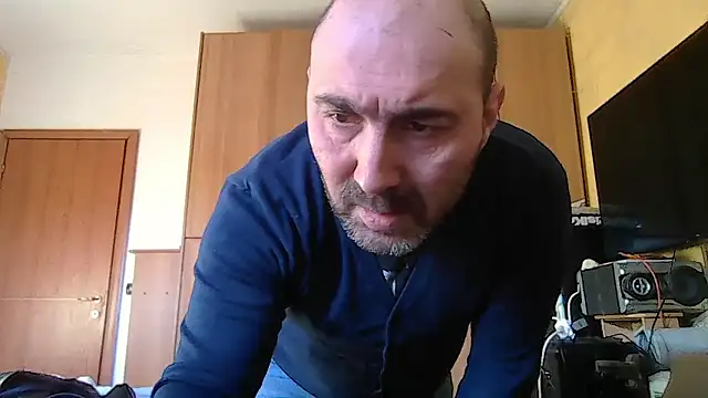 Analove1976 online show from 01.11.26