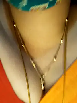 tuttifrutti17 online show from 12.14.24