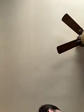 QueenNuttCollector online show from 03.10.26