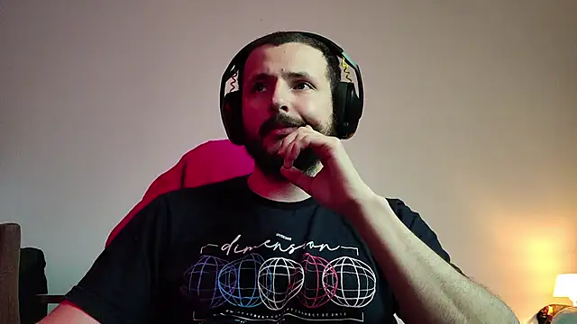 Snapshot of iurytx chatting on 09.10.25 iurytx online show from 09.10.25